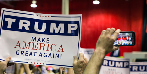 Trump makes america great again rally