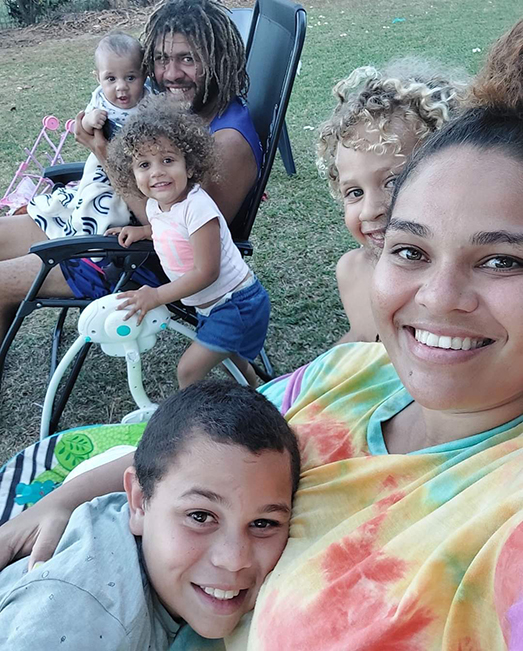 Katrina Bon and family