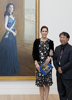 Jiawei with Princess Mary