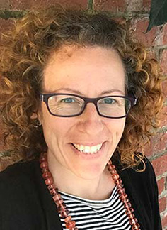 Dr Mary Tomsic