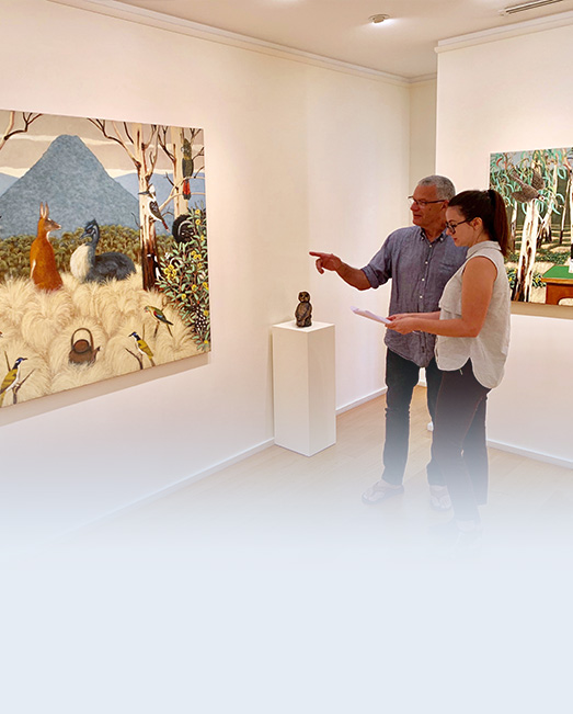 Jessica talking to Philip Davey in front of his painting.
