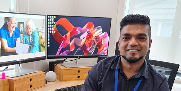 Dayolen Kistnen at work