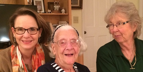 Laurie (l), her mother (r) and their 101-year-old neighbour in Lewisburg
