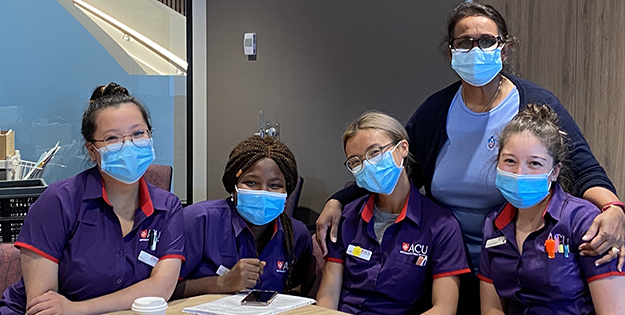 Sharmalie with ACU students